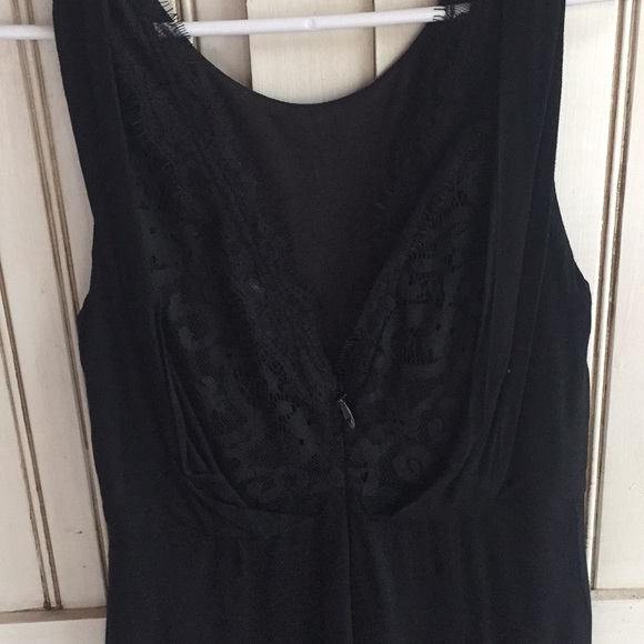 Black romper - Picture 3 of 3